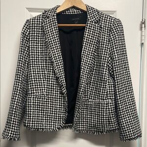 Ann Taylor Black and White Houndstooth Women's Blazer Size 8